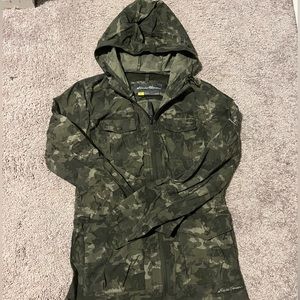 Women’s size small Eddie Bauer Travex Coat